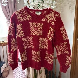 L.L. Bean 100% Wool Vintage Red and Cream Snowflake Crewneck Sweater